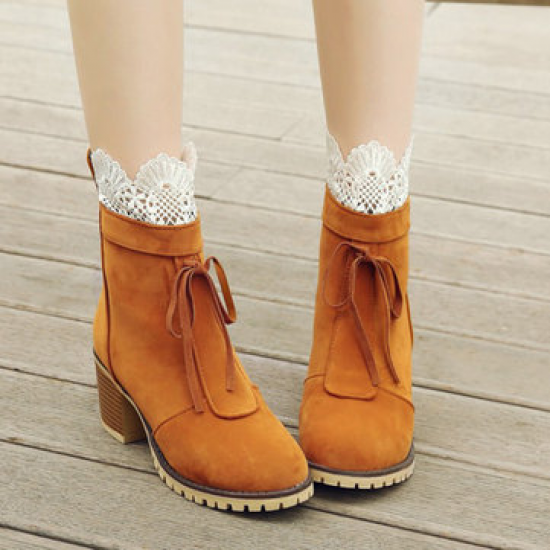 Lacework Hollow Detailed Square Heel Boots for Pumps