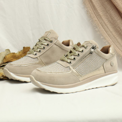 Plus Size Women Suede Rhinestone Decration Lace Up Platform Casual Shoes for Platform