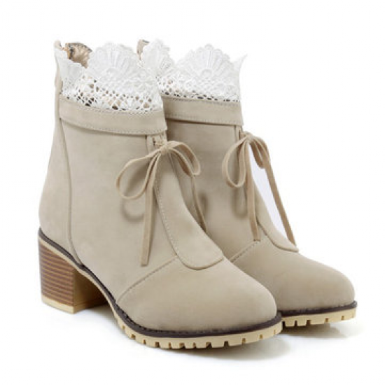 Lacework Hollow Detailed Square Heel Boots for Pumps